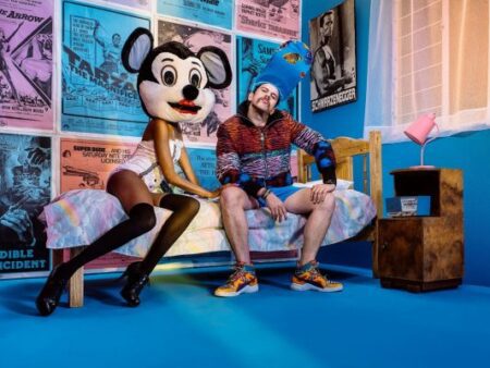 Jack Parow 2017 Minnie Mouse by Andre Badenhorst MR Jack Parow - Boepens Vark musiekvideo uitgereik (NSFW)