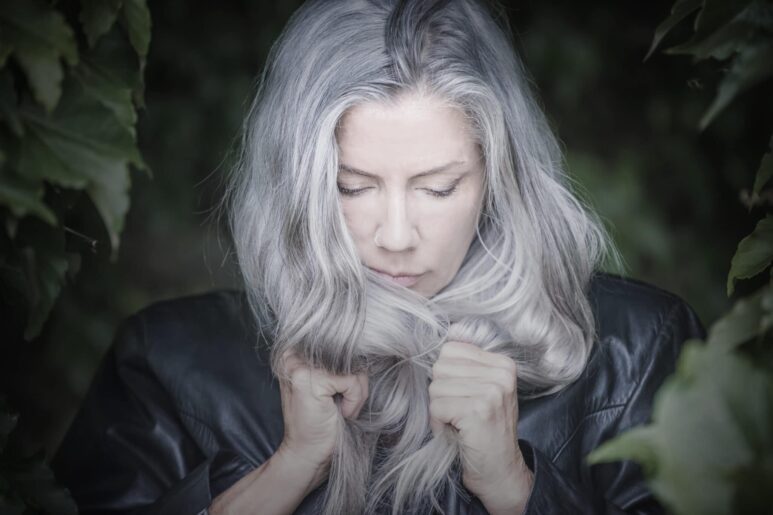 Wendy Oldfield Releases New Album SALT 