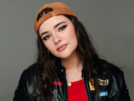 Zoe Insecure Meisies 1 Zoé Reik Nuwe Enkelsnit Uit: "Insecure Meisies"