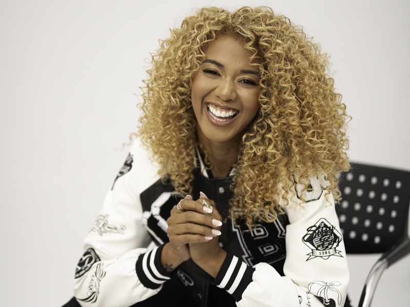 Amy Jones Releases New Single: “Nobody” 3 Amy Jones