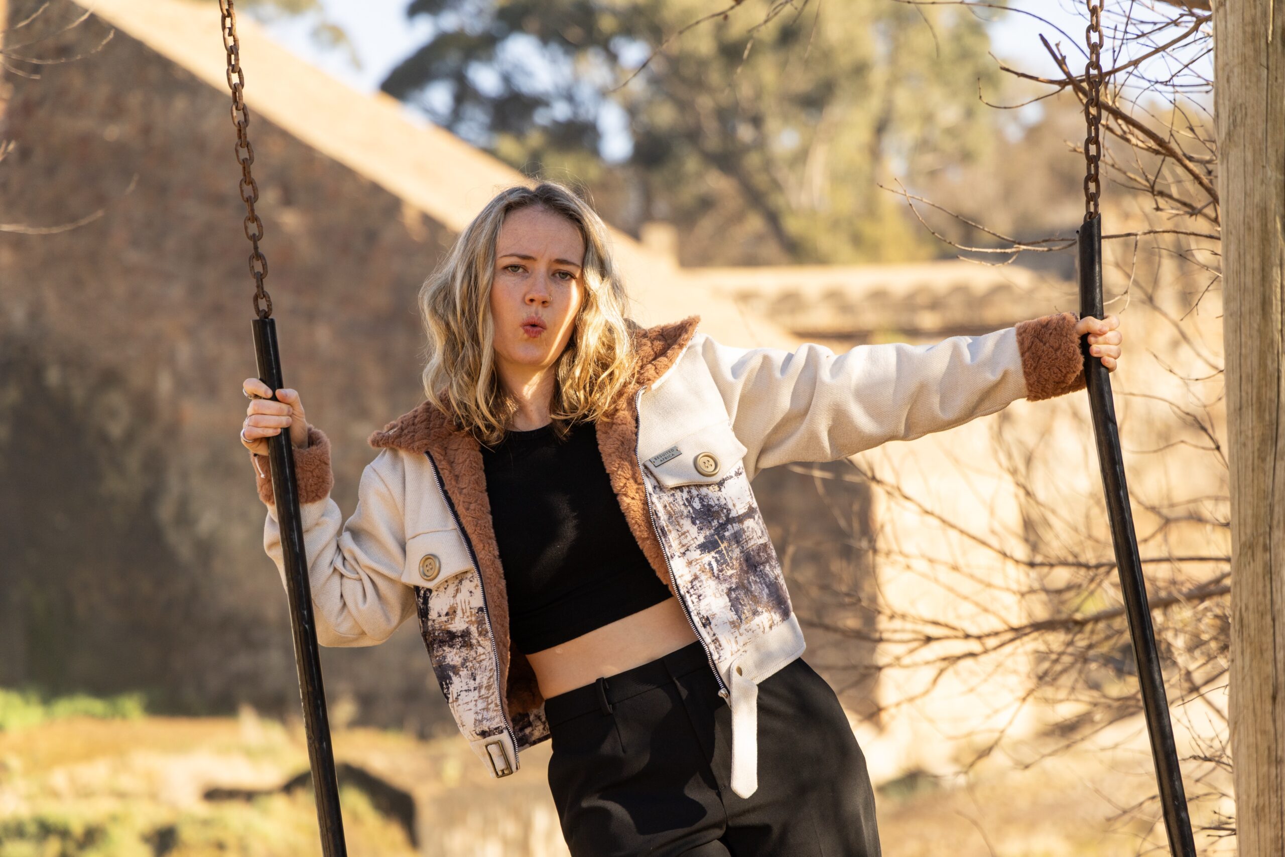 Dan Shaw Releases New Single: "Let Me Be" 3 Dan Shaw - Let Me Be